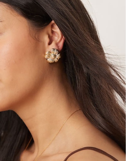 textured flower statement stud earrings in 18k gold plated