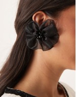 stud with organza floral detail in black