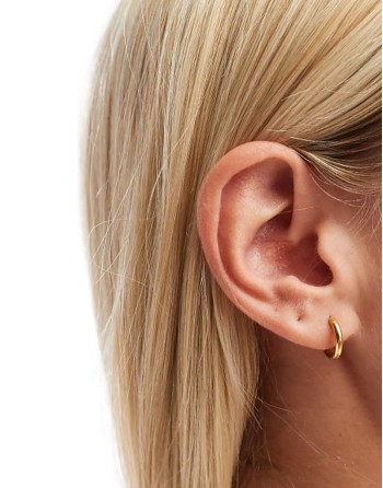 waterproof stainless steel huggie hoop earrings in gold tone